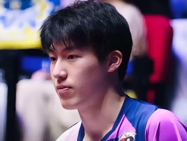 重庆冠军赛今日半决赛对阵与看点!
比赛上午11:00开始，四场对决都很有故事性 