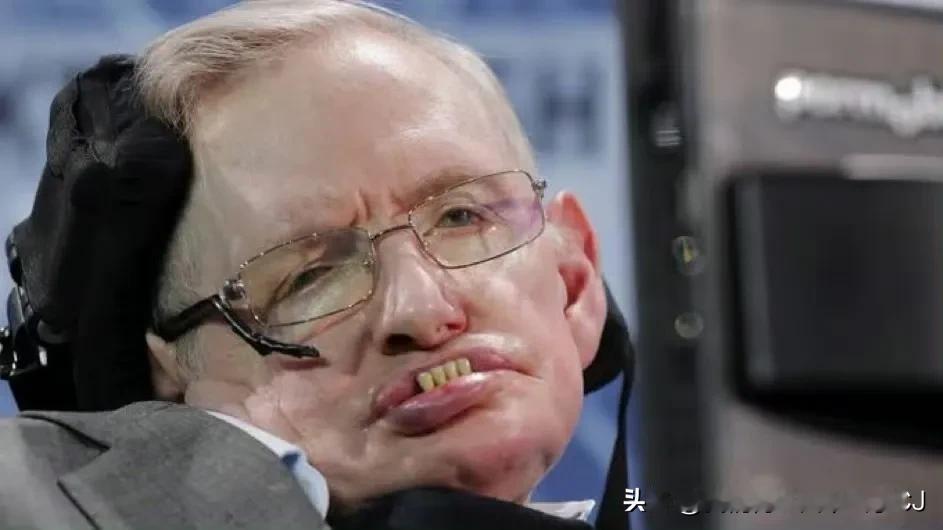 根据美国法院下令最新公开的爱波斯坦文件显示，世界著名（瘫痪）科学家史蒂芬霍金被指