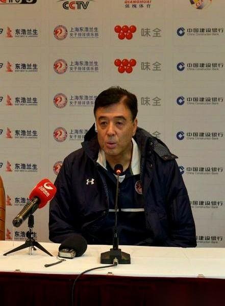 上海女排这波操作，直接给我看愣了。
新赛季砸重金，把俄罗斯主攻沃隆科娃、加拿大接