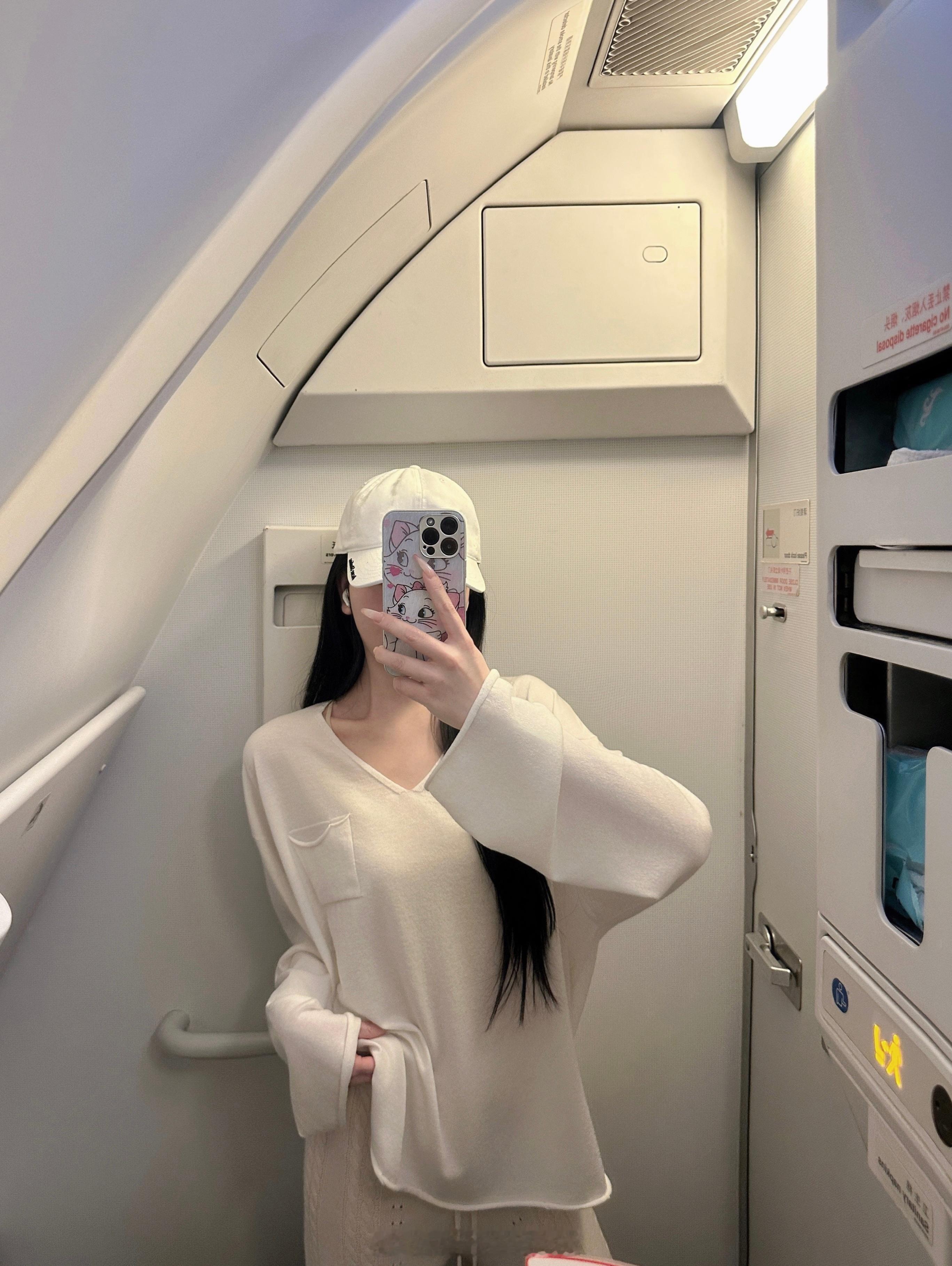 素颜穿依旧有松弛感去度假确定不来一件防晒衫嘛