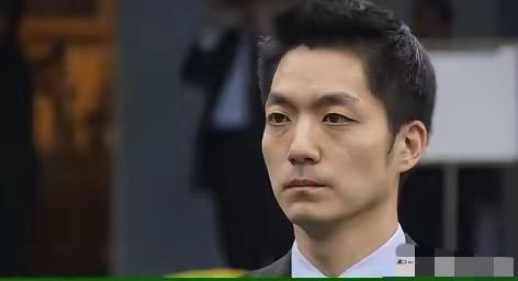 蒋万安再次亮明立场，坚持反对两岸统一，郑丽文也让中国人寒心了
​蒋万安躲着台湾光