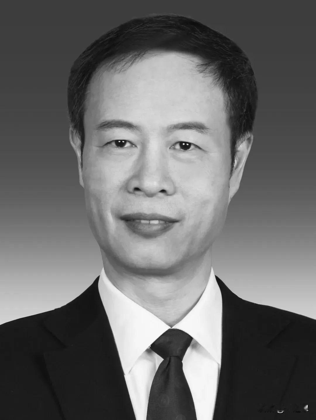 2022年，我们见证了太多令人心碎的离别。而在这其中，有一群人，他们用自己的生命