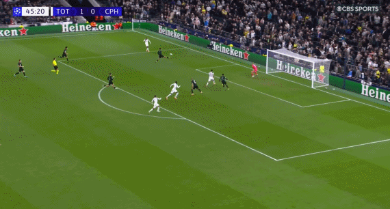 下半场比赛开始！奥多贝尔下底制造威胁，约翰逊包抄打门被对方后卫封挡。 ​​​