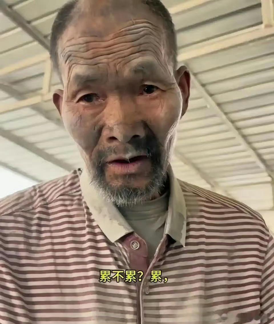 河北那个在水泥库里扛了二十年的大叔，体检结果出来了——尘肺二期。不可逆的，肺里的