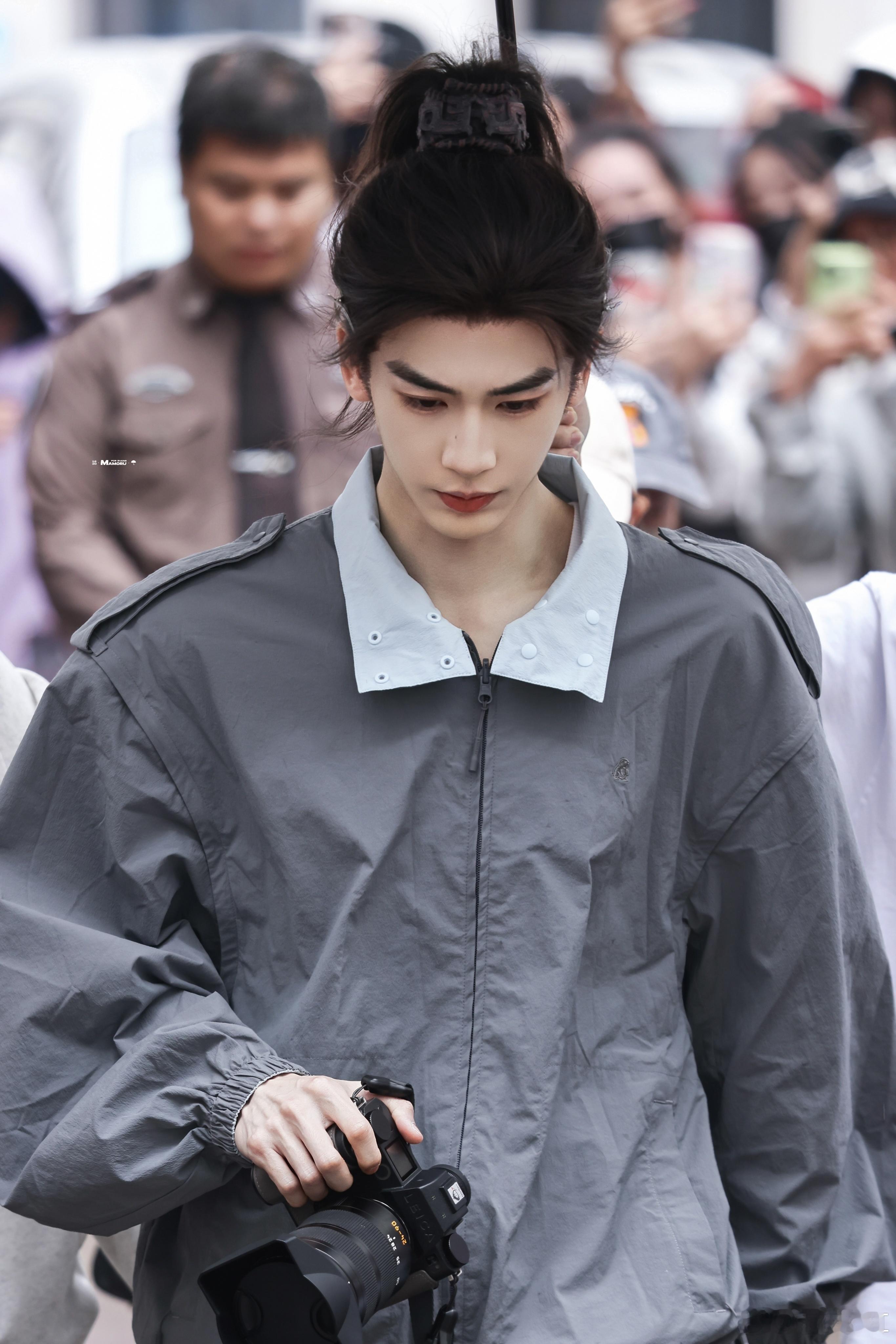 张凌赫凌探未来先导预告片温柔且有力量，张凌赫用心助力家乡宣传，深入能源一线亲身实