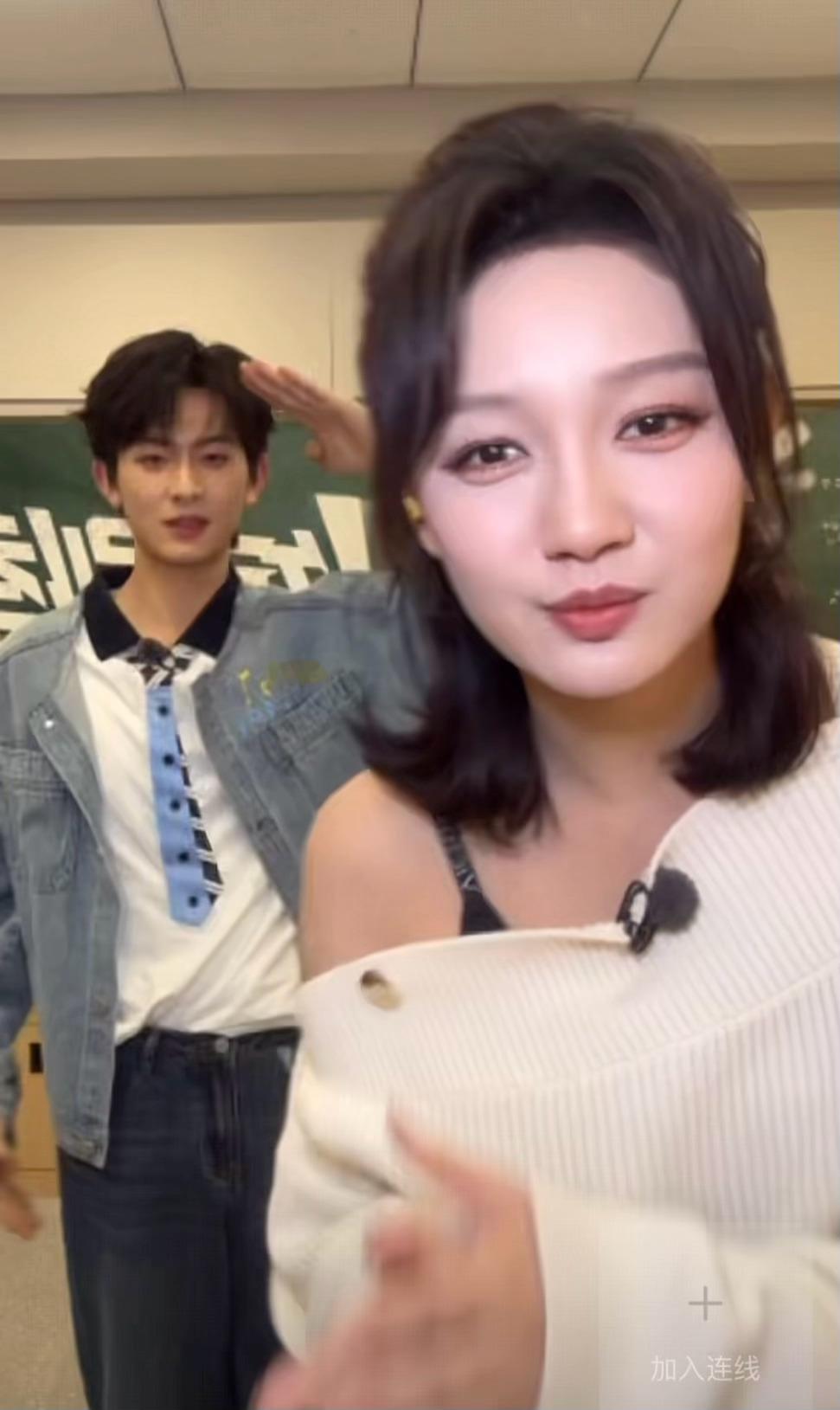 这是演上保安还是门卫了小孩哥真好可爱✧⁺⸜(●˙▾˙●)⸝⁺✧陈添祥