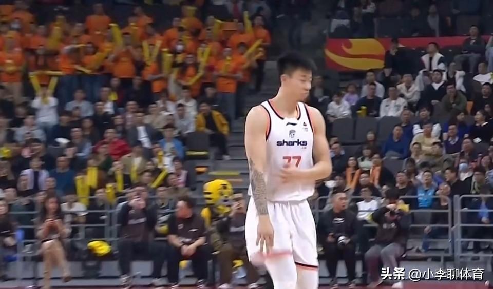 狂输40分，还有球迷认为广东男篮与上海男篮势均力敌吗？

73:113，这是刚刚