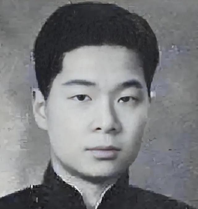 1939年，40岁的白兰花勾引 宋霭龄 23岁的儿子，在 马尼拉 成婚。宋霭龄气