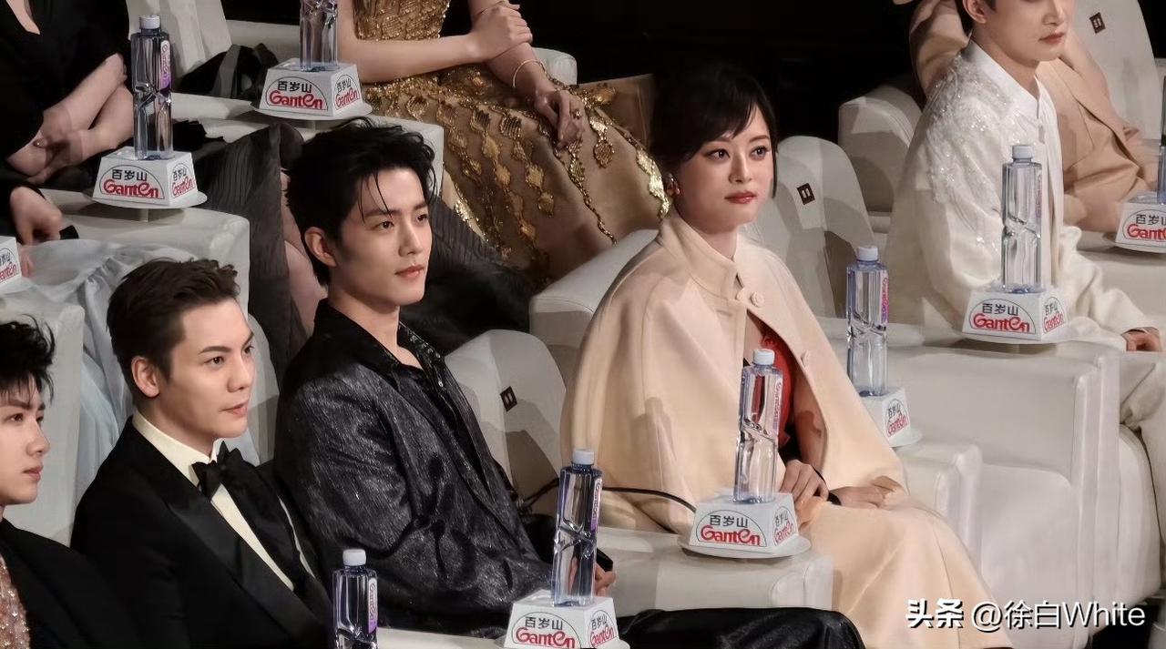 3月11日，肖战，孙俪获得SMG视帝视后奖，之前一直没怎么关注品质盛典，直到最近