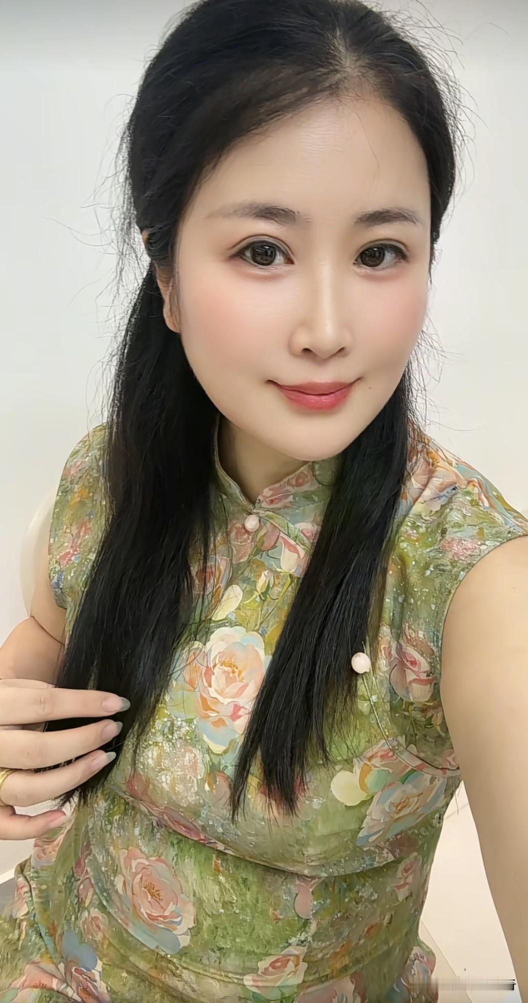 也许这就是生活的幸福，处处有惊喜，处处都有欢声笑语，正所谓家和万事兴。前提是男人