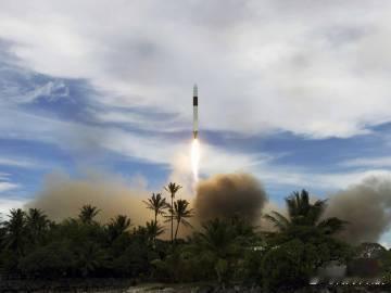 马斯克谈猎鹰1号第四次发射 马斯克称猎鹰1号若失败SpaceX就没了【马斯克：如