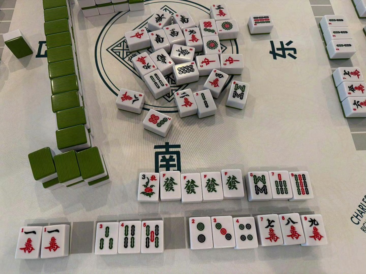 瓦嫂学打麻将～科比妻子学打麻将科比妻子打麻将 ​​​