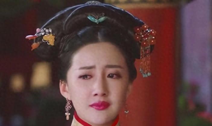 努尔哈赤驾崩时，多尔衮母亲貌美又育有儿子，为何最终还是被迫殉葬呢？
1615年春