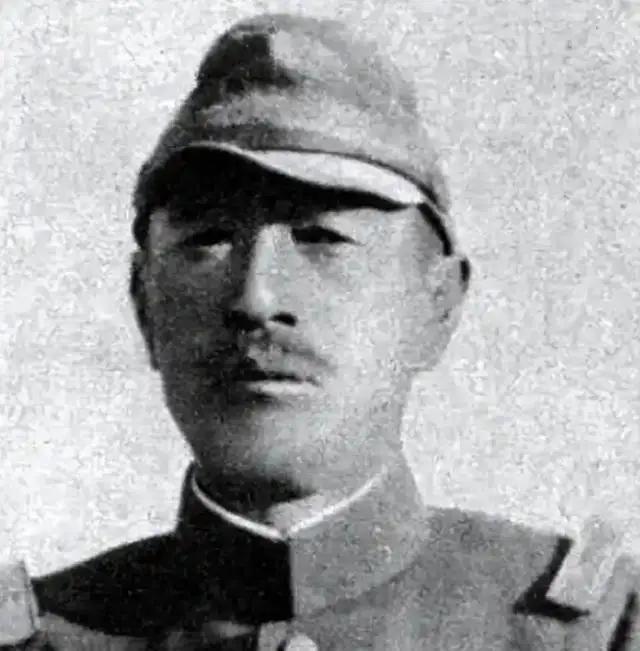 1939年11月7日，日军中将阿部规秀在太行山里腹部中弹，失血过多身亡。日本朝野