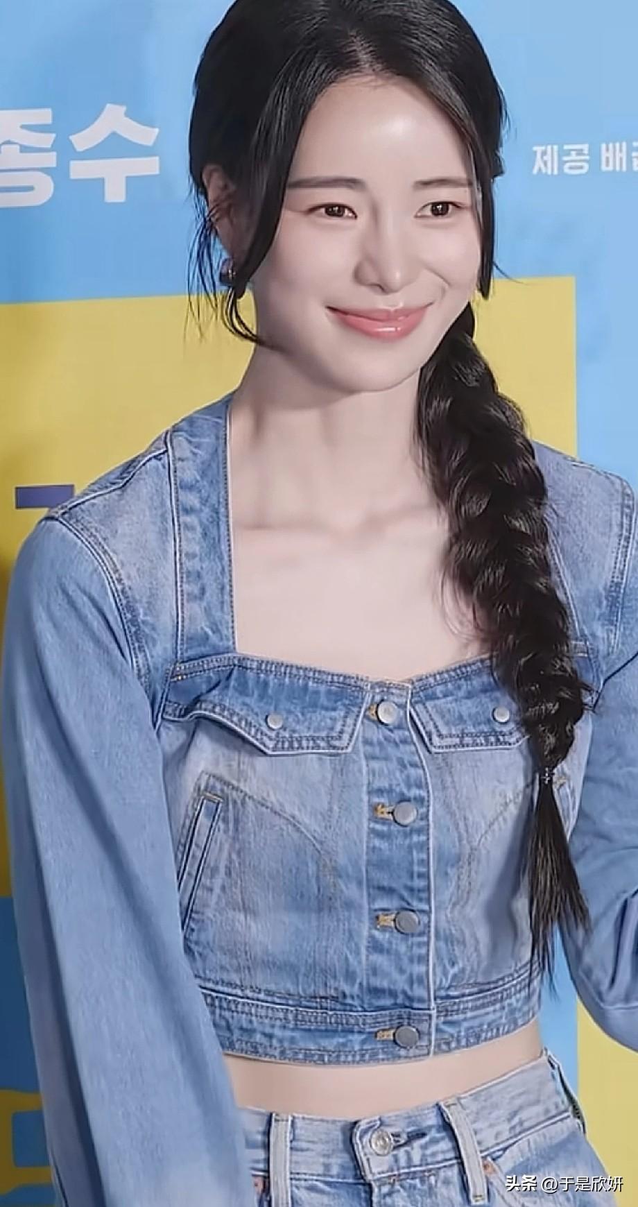 同样是牛仔风，林智妍靠这组生图赢麻了，却被嘲“全靠滤镜撑”？晒图笔记大赛

谁能