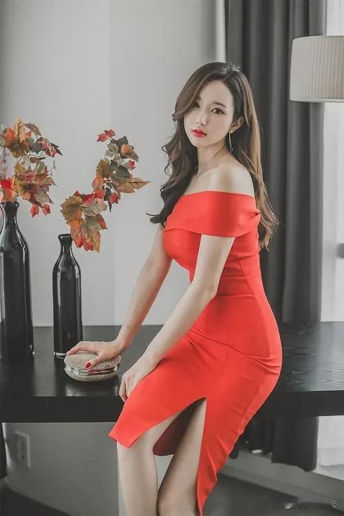 找情人，就是找身体……
“情人”这个词对于普罗大众而言，很是避讳，是一个既让人爱