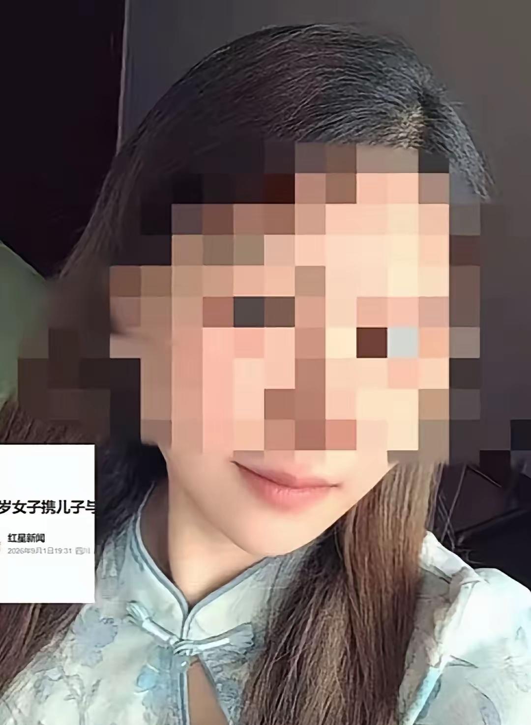 她回头望了3秒，然后跳进河里：有些人的崩溃，你根本看不到！

8月29日晚上，四