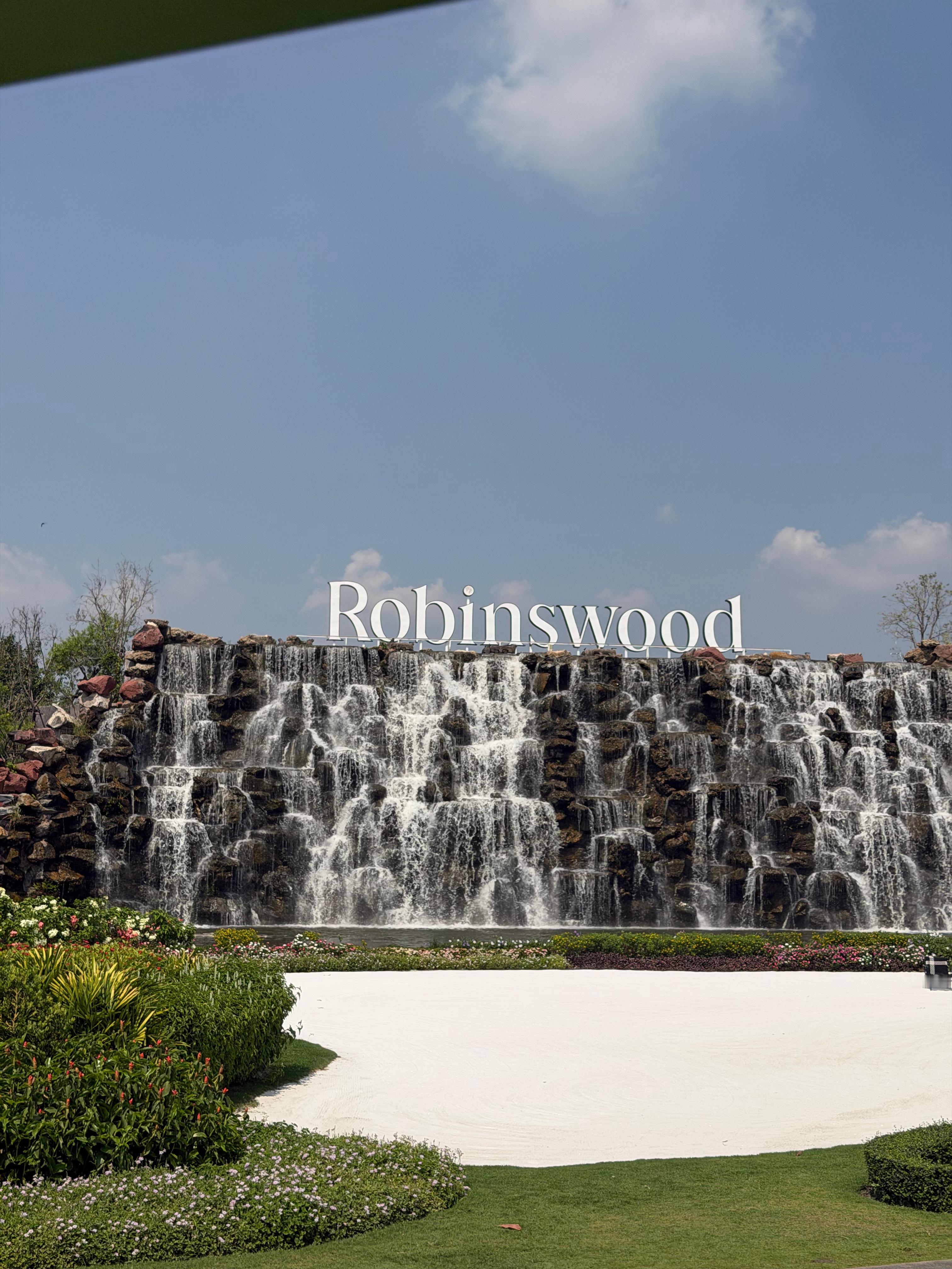 以后都像此刻一样幸福好吗 泰国