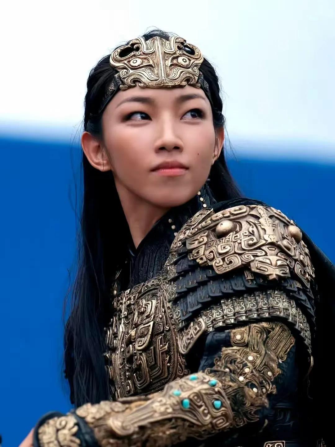 董袭莹翻车了，黄杨钿甜翻车了，蒋雨融翻车了，那尔那茜翻车了，难道这不是好事吗？