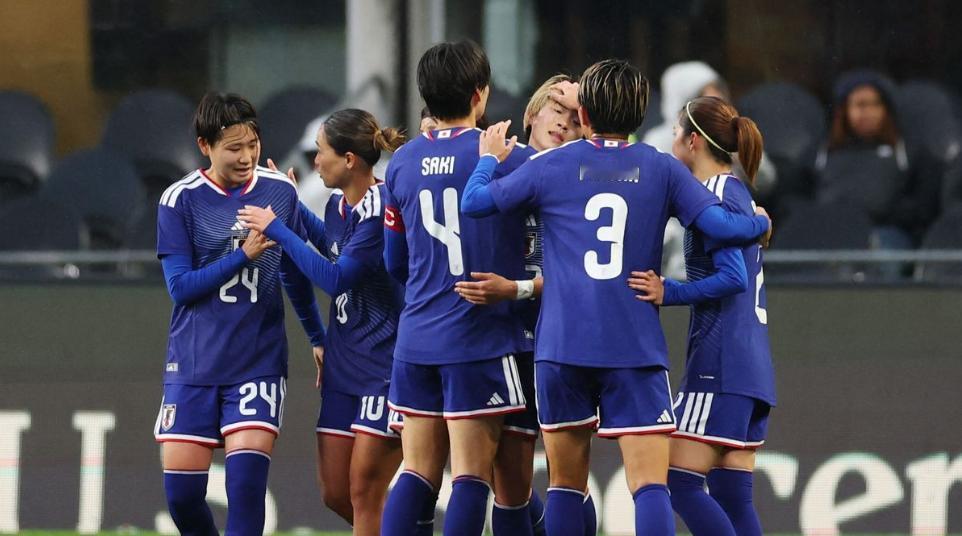 客场小胜美国女足，日本女足越来越像日本男足了
 
北京时间4月15日下午，亚足联