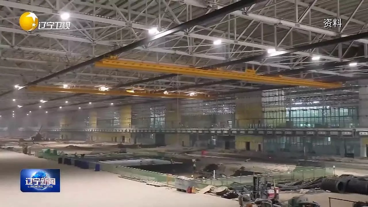 沈飞新巨大工厂的建设图 [酷]28万平米的总装厂房，比南边的新总装厂房还大两倍多