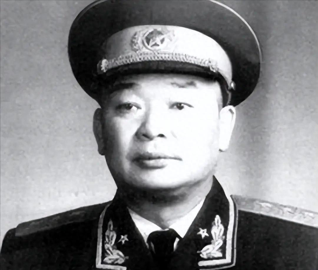 1955年授衔时，这位正在担任副省长的人，毛主席为何坚持上将名单中必须包含他呢？