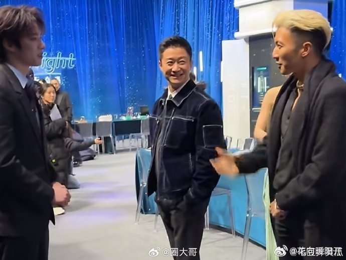 吴京给谢霆锋介绍刘耀文了解到刘耀文的梦想是武打明星之后，再看他平时的状态，能感受