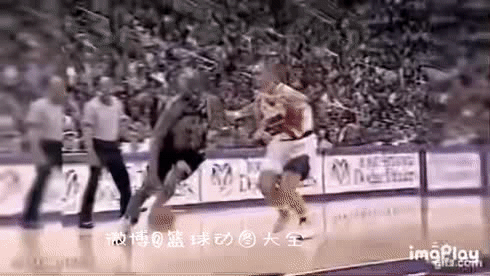大家分析一下，乔丹这个投篮究竟有多难？ ​​​