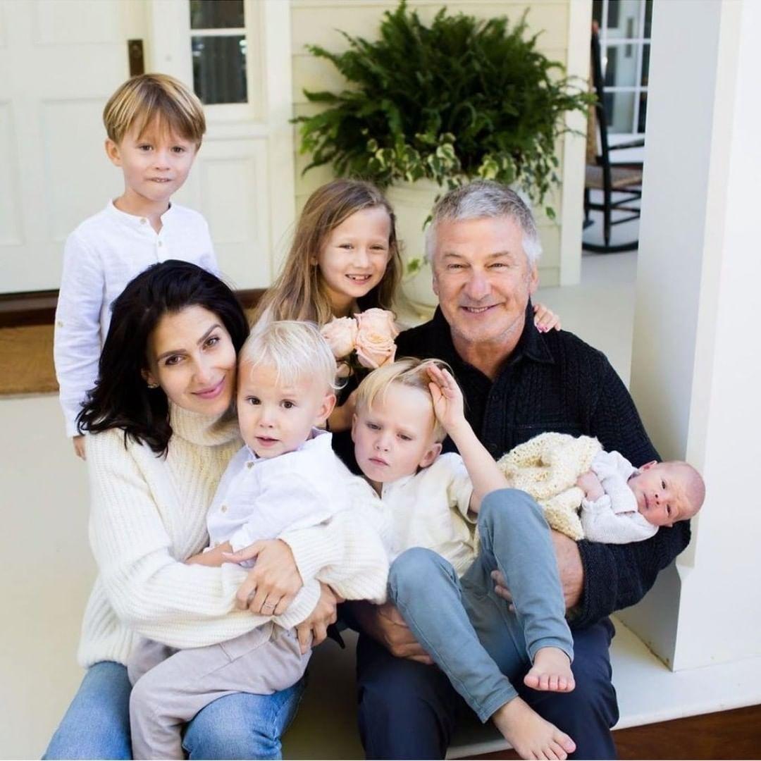 39岁的美国女星 Hilaria Thomas Baldwin（希拉里亚·托马斯