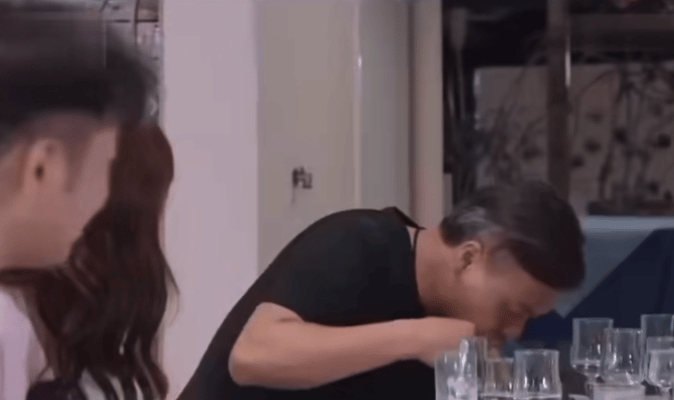 沈梦辰在家哄杜海涛在节目哄林大厨沈梦辰也太擅长哄人了！在家要哄杜海涛，来到中餐厅