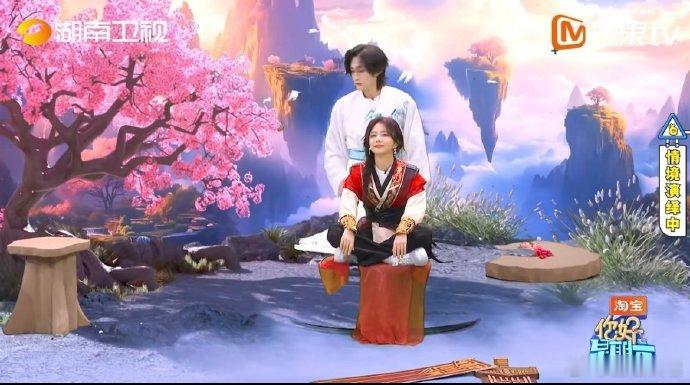 汪铎也是演上冰雪奇缘艾莎了你好星期六汪铎演的艾莎太惊艳了！精致的五官配上华丽的造