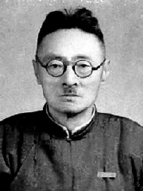 刘伯典性格狂傲，敢顶撞强权，当年敢当面，顶撞蒋介石，他的这种行事可以照出各种人的