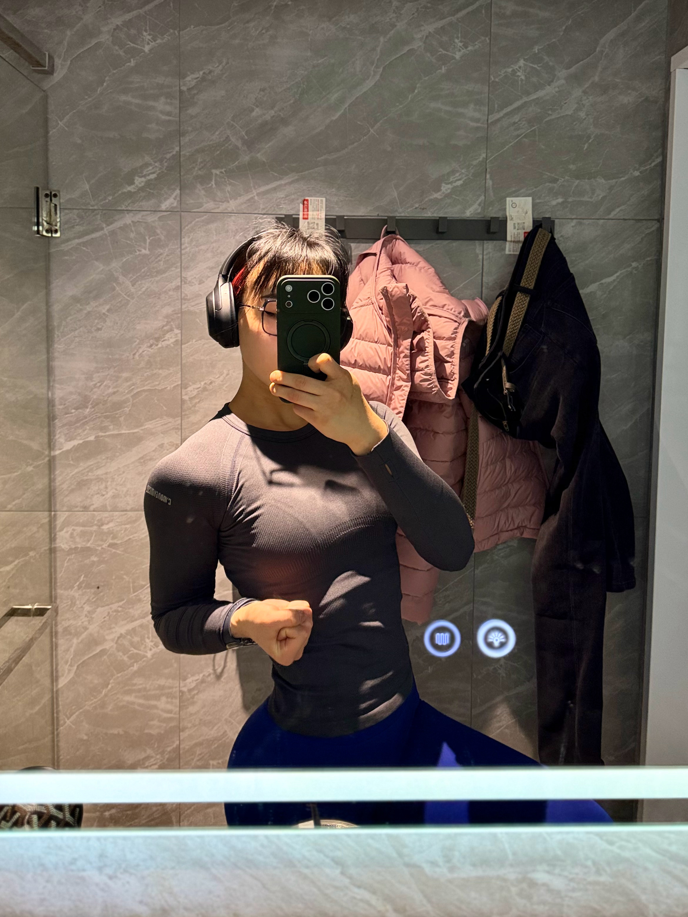 没有一个茧是白长的运动打卡运动就是坚持OOTD健身 嘉兴