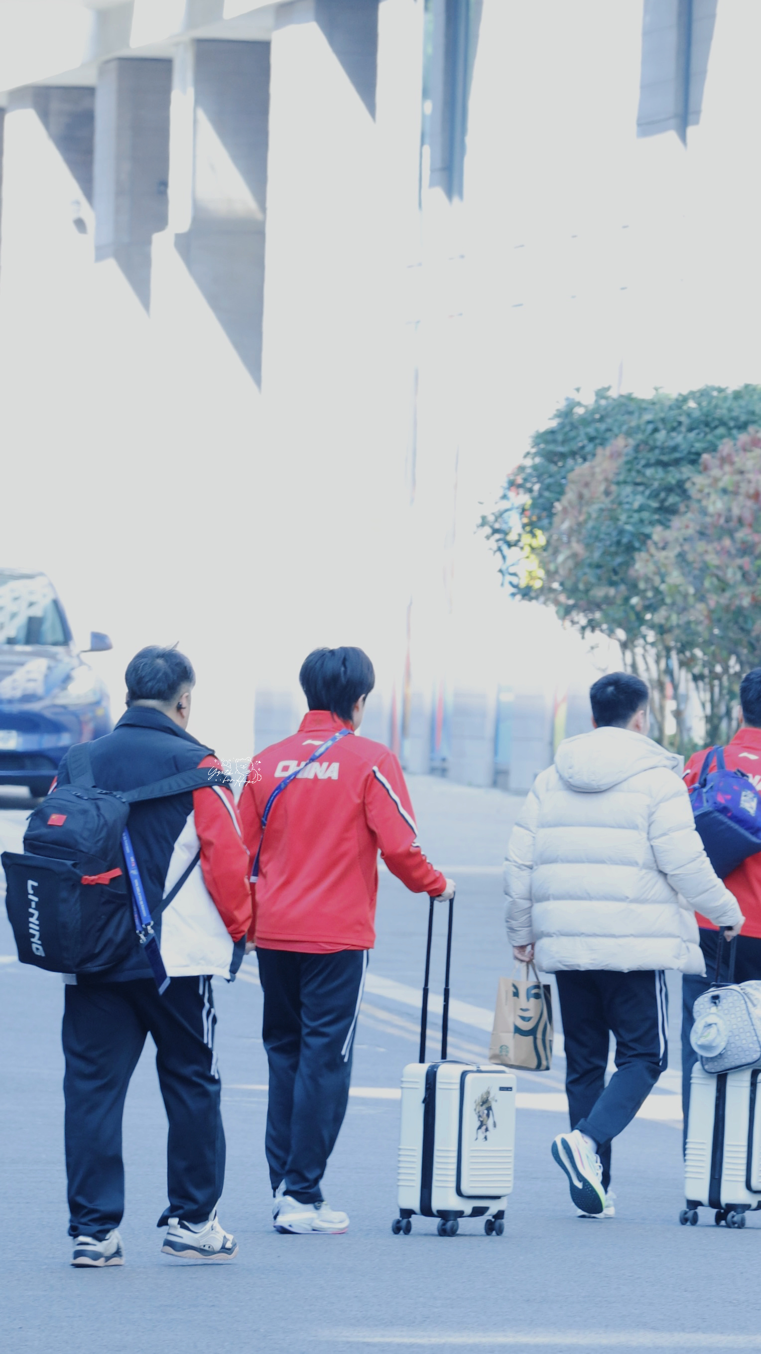 叛逆小孩留给我的只有一点脸颊肉宝宝一会儿见 