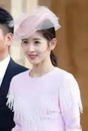 校花都喜欢这样的帽子吗[哆啦A梦害怕] ​​​