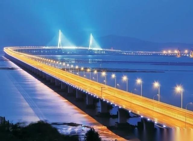 这算不算是顶级阳谋？厦金大桥开工的时候，台当局是不同意的，但大陆这边还是正常推进