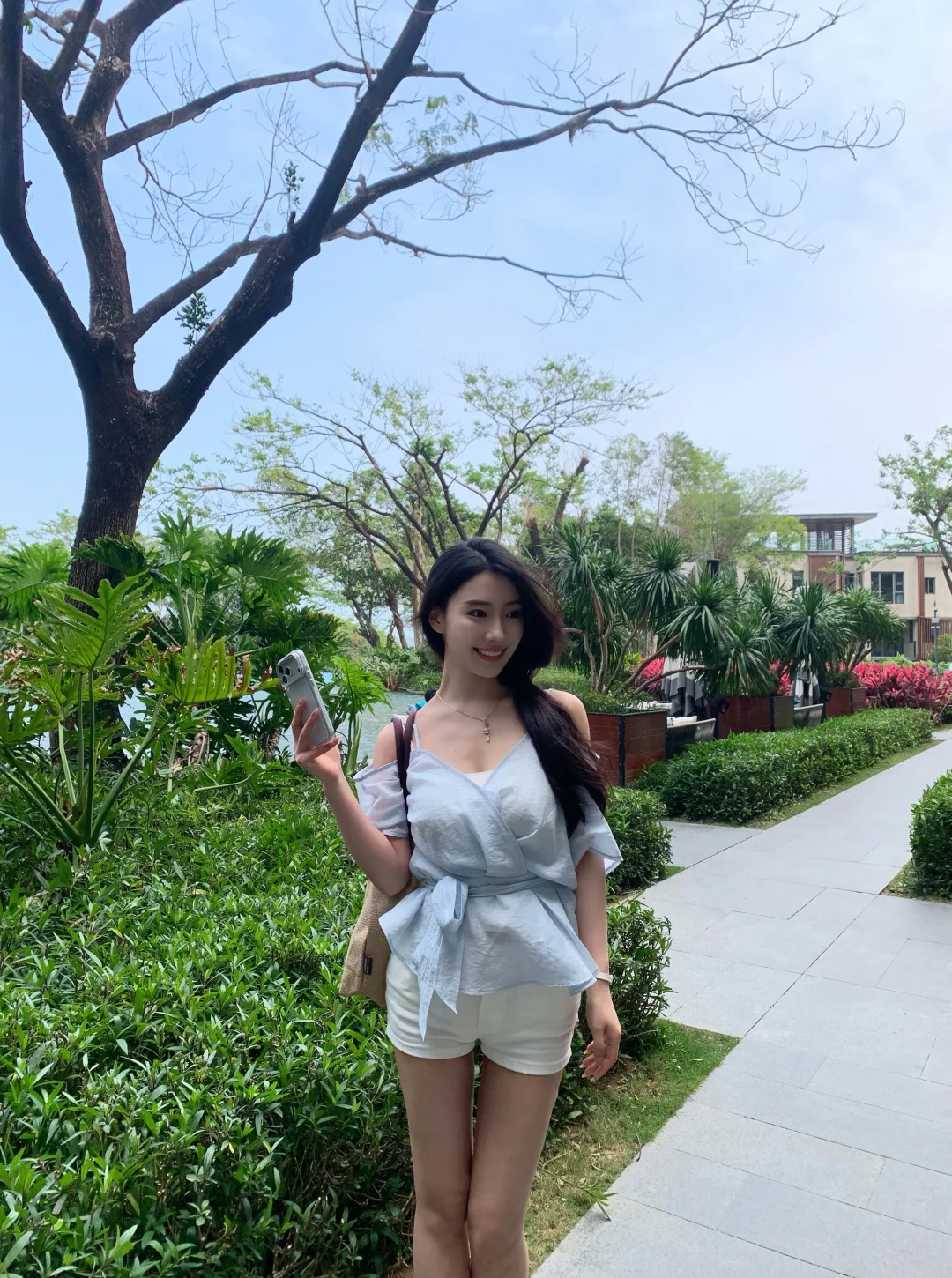 blue 🧚‍♀️🧚‍♀️