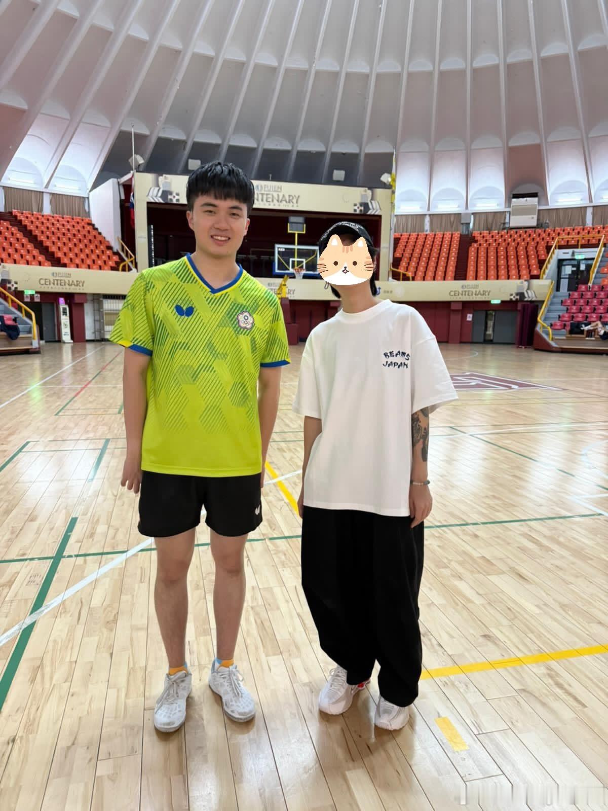 刷到昨天的合影📸️ ​​​