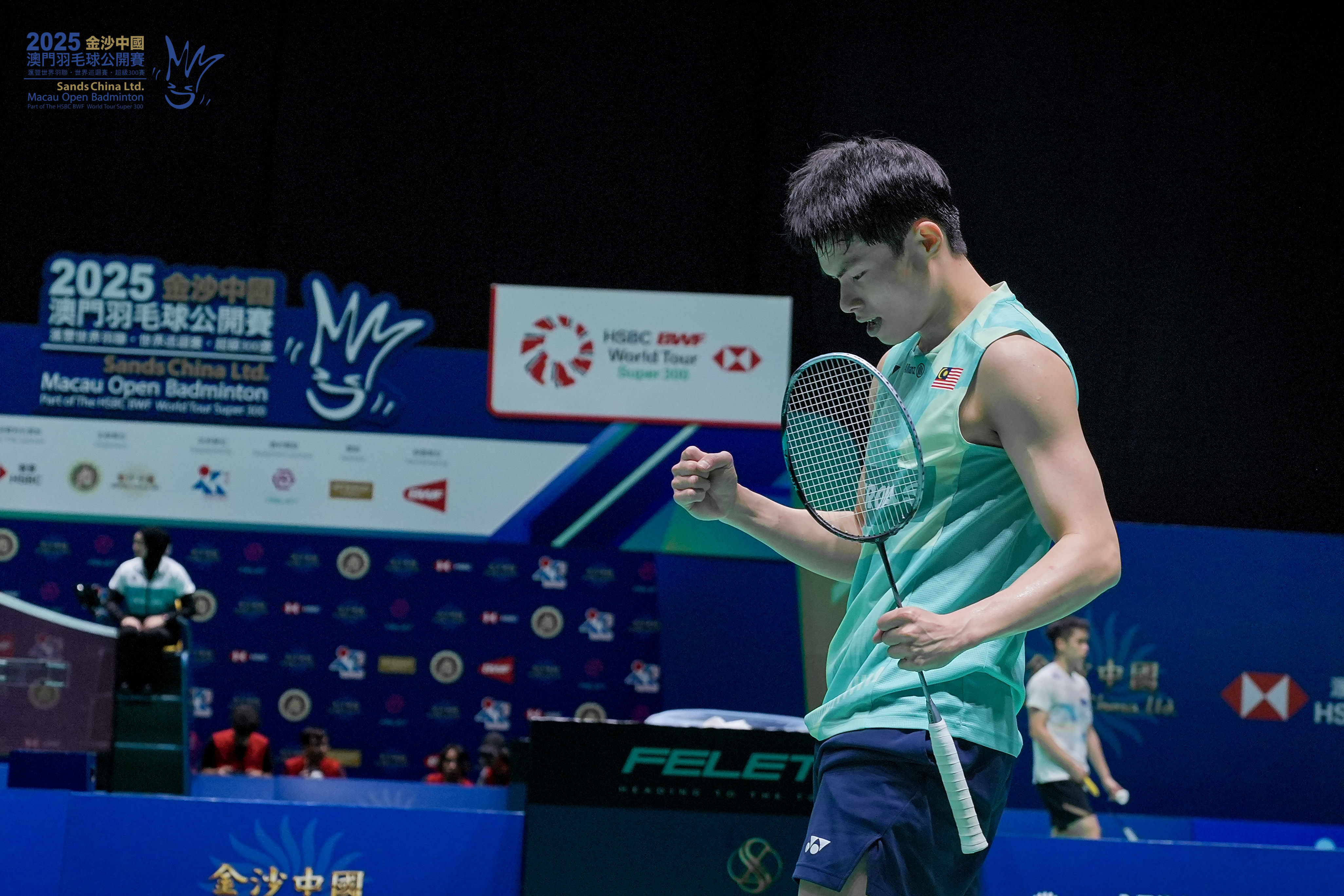 贺首维🇲🇾 21-12、21-17 🇫🇷大波波夫下轮：梁峻豪🇲🇾 v