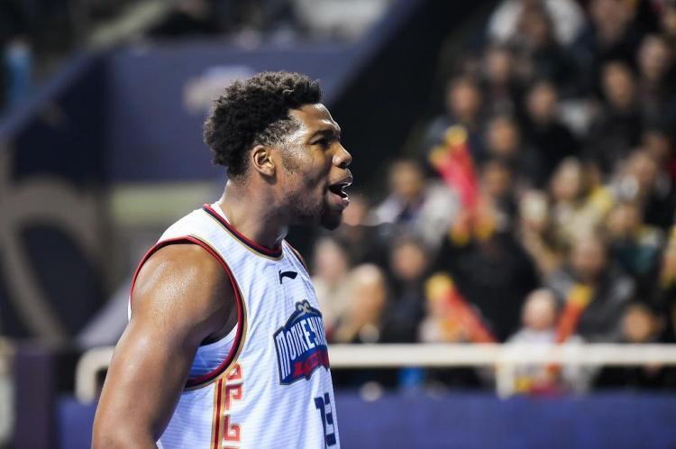 亚布塞莱重返NBA之路：从CBA到法甲再到皇马 随法国男篮三夺银牌亚布塞莱是20