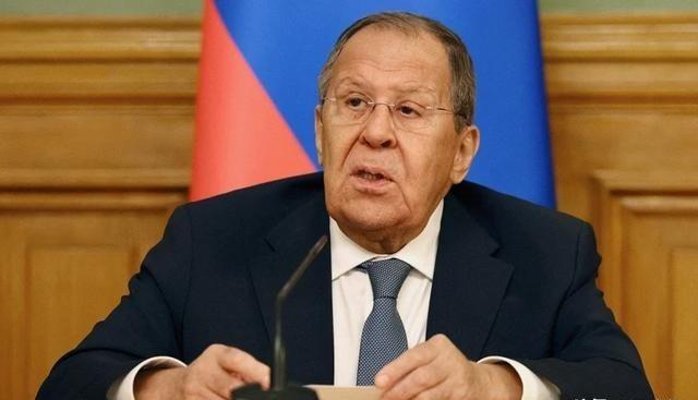 11月8日，俄罗斯卫通社报道，俄罗斯外长拉夫罗夫表示，俄罗斯尚未通过外交渠道获得