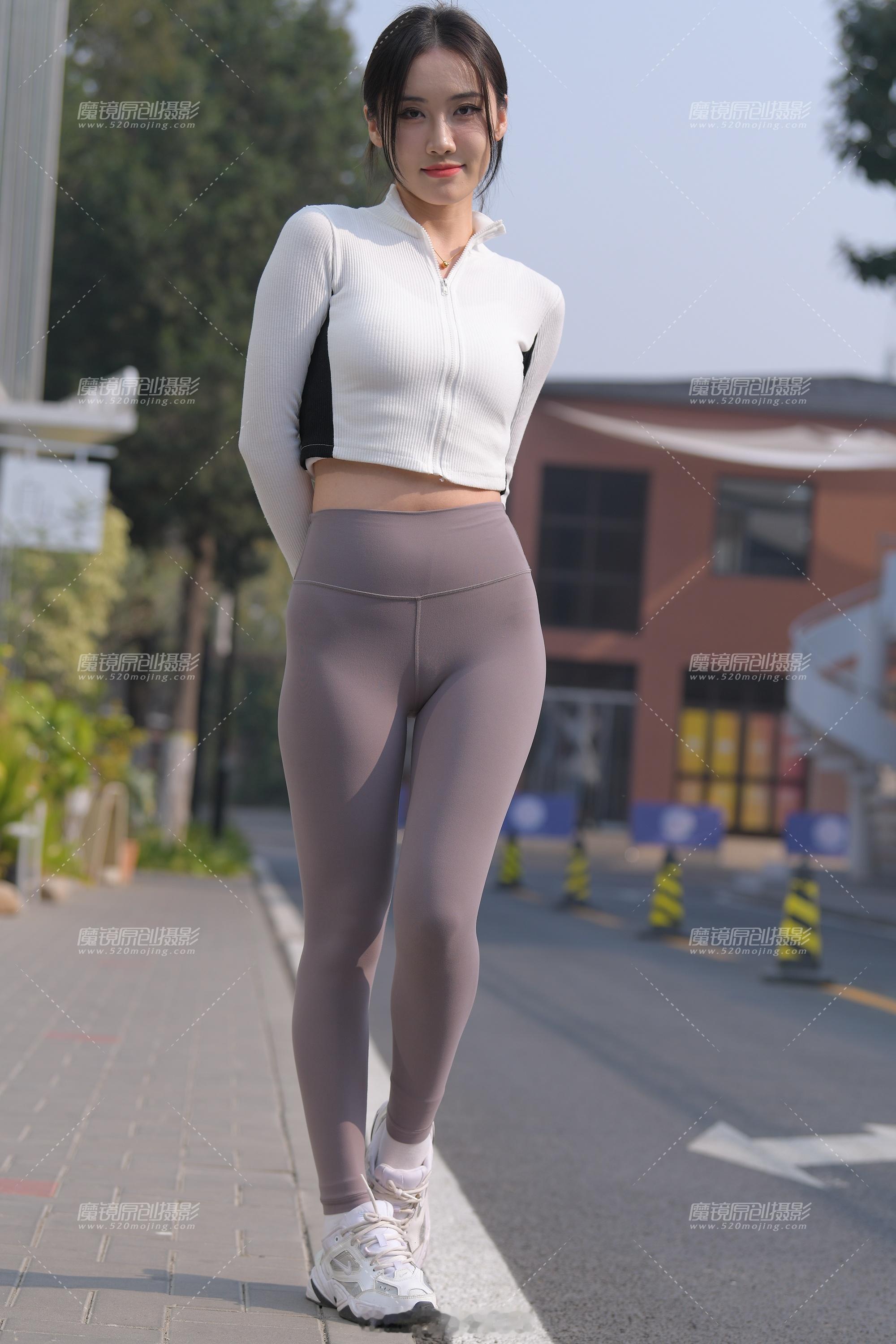 舍不得睡觉时尚潮流 舍不得睡觉的，多看看美女，学学穿搭吧！ ​​​