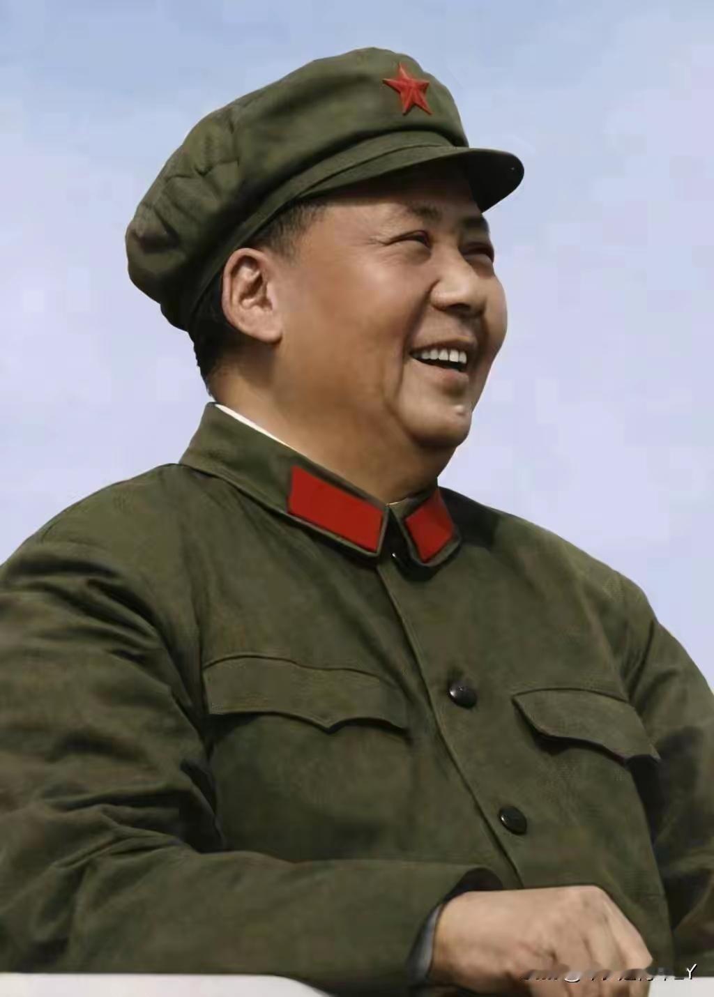 何为民族脊梁？撑起华夏山河，负重砥砺前行
 
世间从没有凭空而来的国泰民安，也没