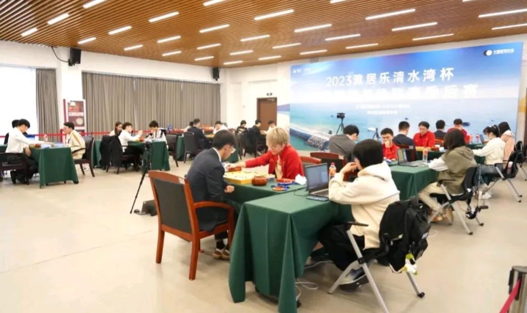 大胆预测~双龙大战~谁的夺冠


3月25日，第25届雅居乐清水湾杯中国围棋甲级