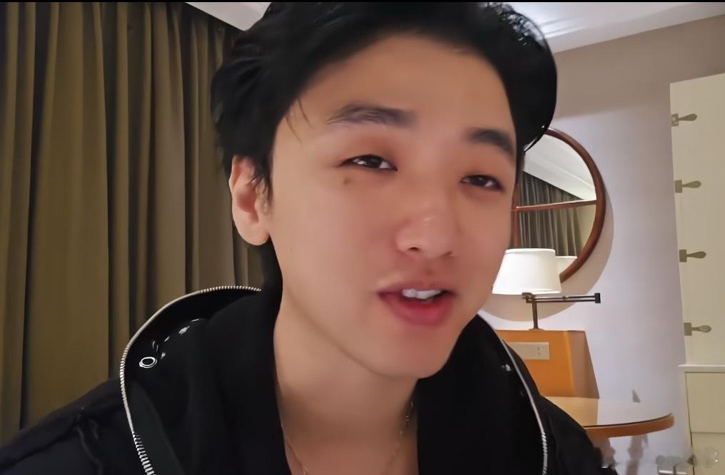 icon：看枫哥的sc，有一条什么从初中看枫哥夺冠开始一直看什么的，什么每当不开