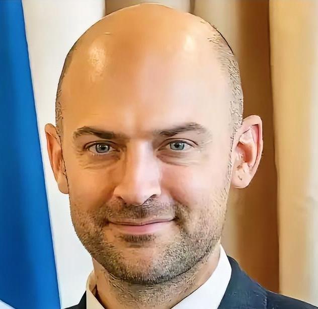 最近法国外长放话称俄罗斯已经输得一败涂地，但战场最新数据却狠狠打了他的脸——俄军