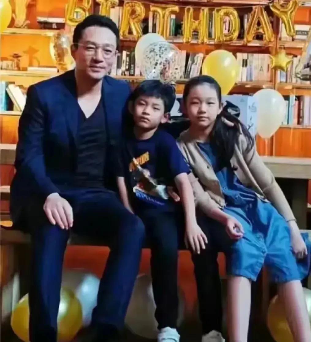 大s去世，两个孩子抚养权归谁？
1：大s和具俊晔结婚，两个孩子的户口在哪里？
2