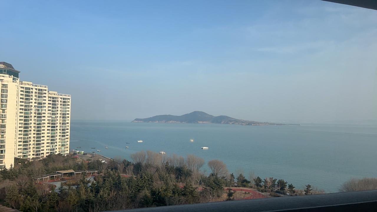 现在各地法院的案件量极不均衡，不久前听说北京海淀法院去年已近20万，而北京朝阳法