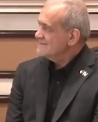 不团结，是这个国家最大问题，这种事都被爆出来，说明问题不是一般大。穆杰塔巴警告伊