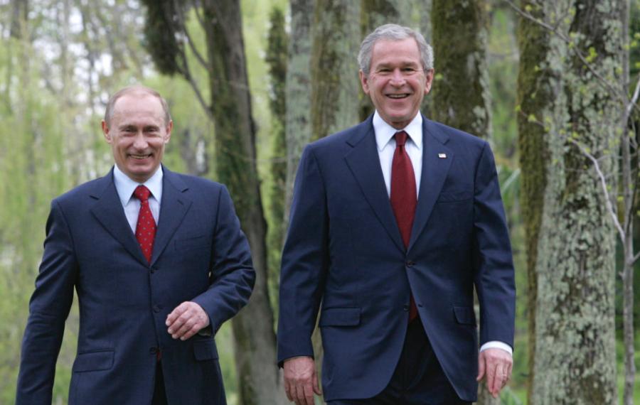 【2001年，普京告诉小布什乌克兰加入北约的后果】

根据乌克兰媒体（RBC）的